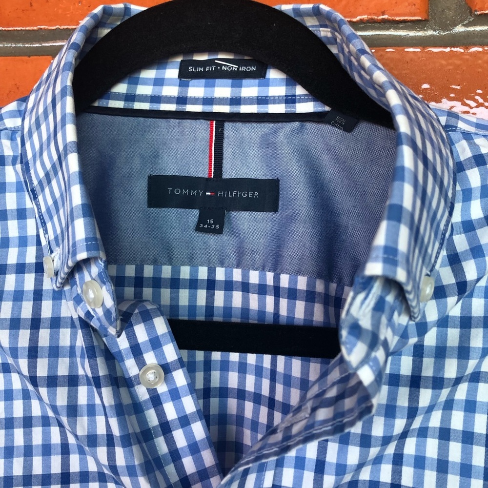 Men’s Tommy Hilfiger slim fit dress shirt 15 M